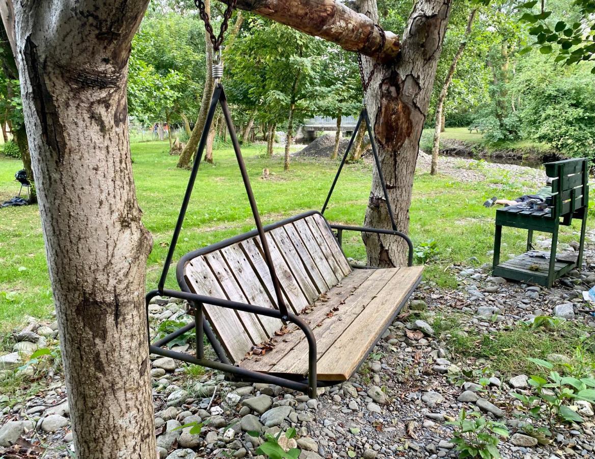 River View Glamping Hotell Llandovery Eksteriør bilde